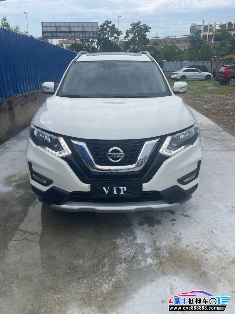 20年日产奇骏轿车抵押车出售