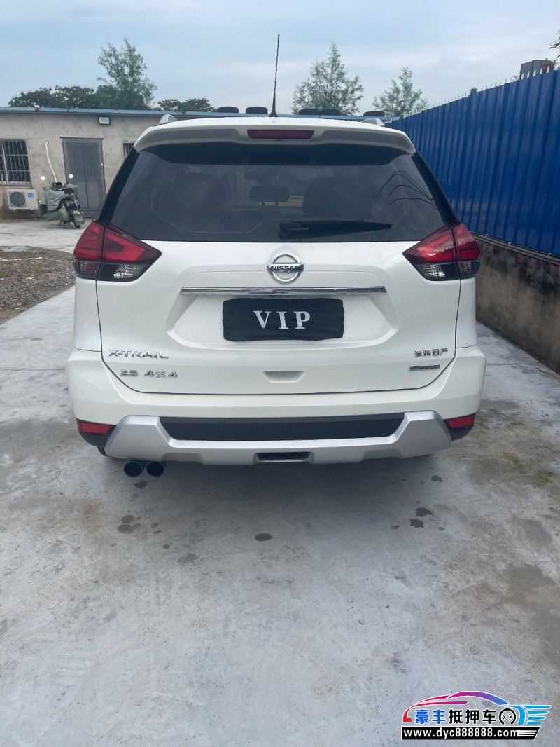 20年日产奇骏轿车抵押车出售