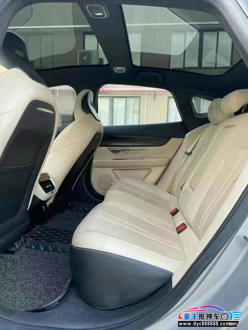 20年小鹏汽车P7轿车抵押车出售