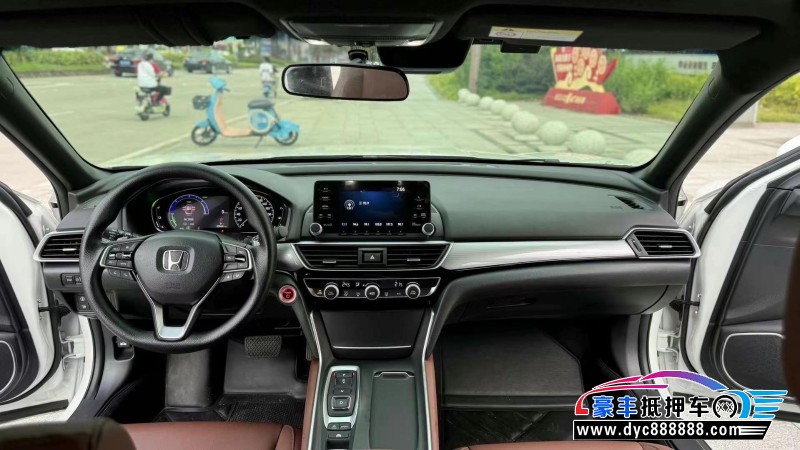 22年本田英诗派轿车抵押车出售