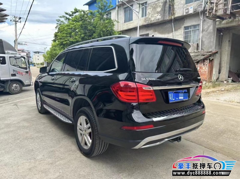 16年奔驰GLS轿车抵押车出售