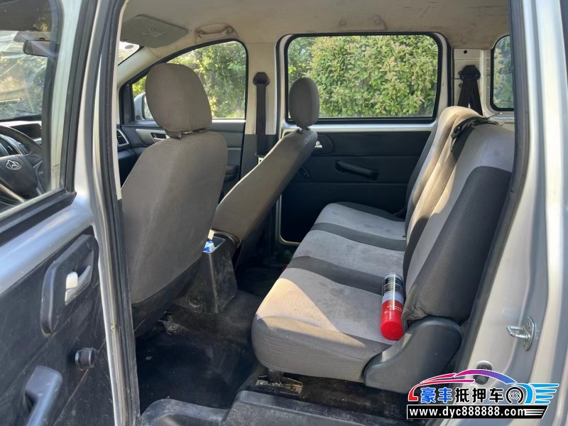 18年长安睿行轿车抵押车出售