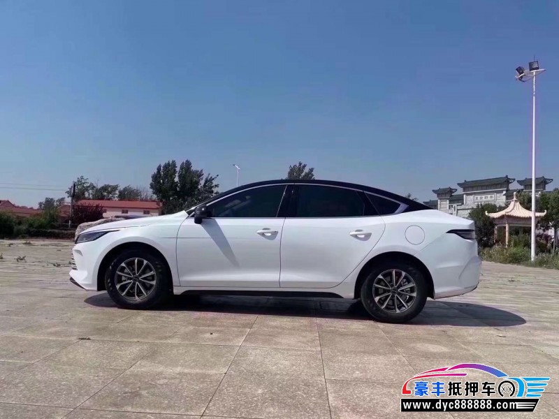 24年比亚迪驱逐舰轿车抵押车出售