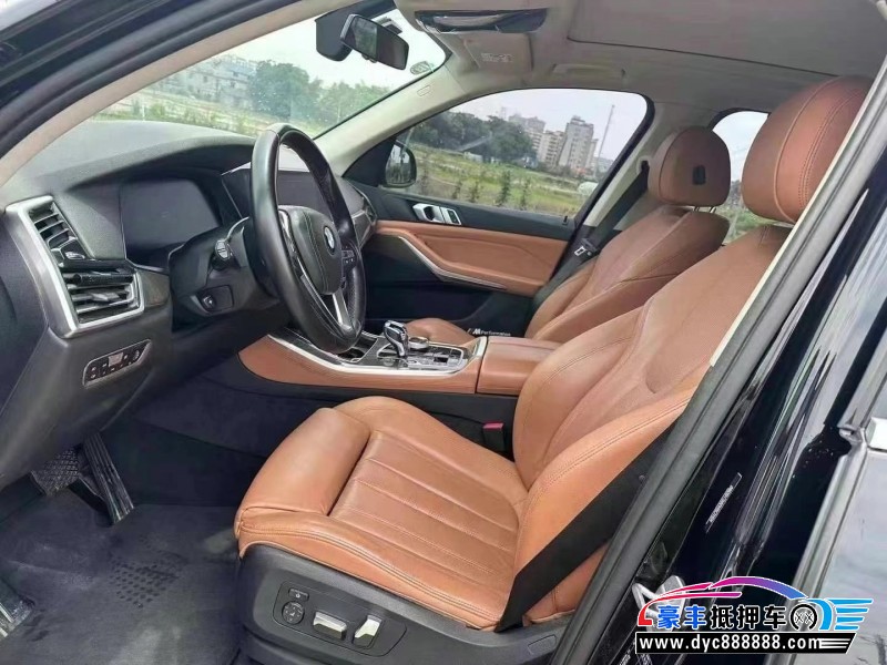 19年宝马X5SUV抵押车出售