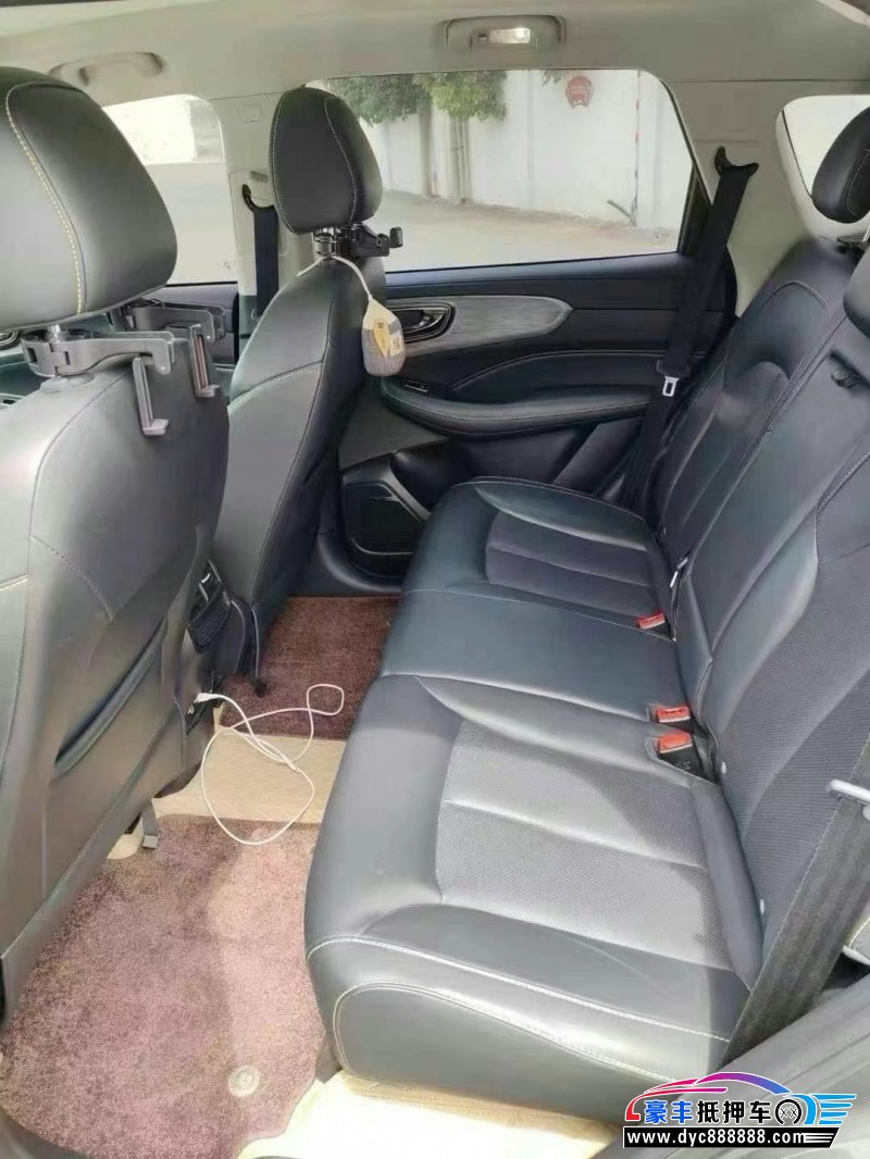 22年荣威RX5SUV抵押车出售