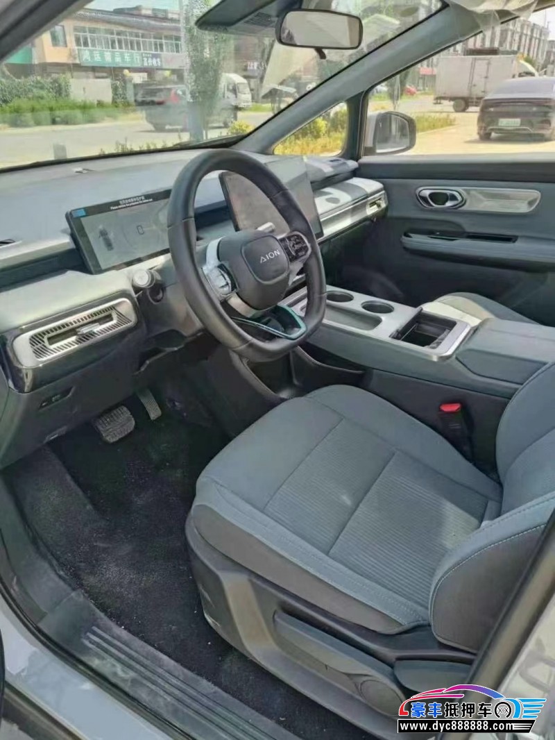 24年埃安Y70轿车抵押车出售