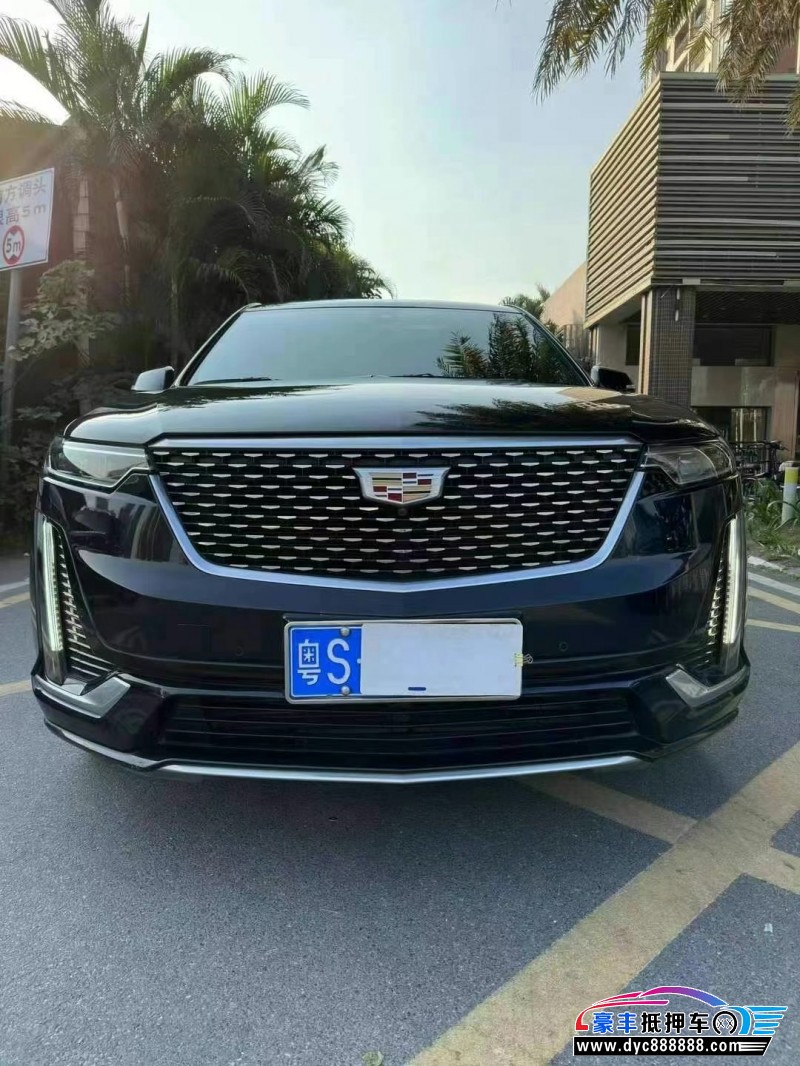 21年凯迪拉克xt6轿车抵押车出售