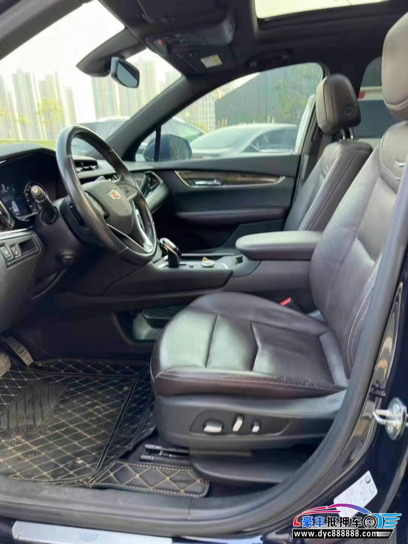 21年凯迪拉克xt6轿车抵押车出售