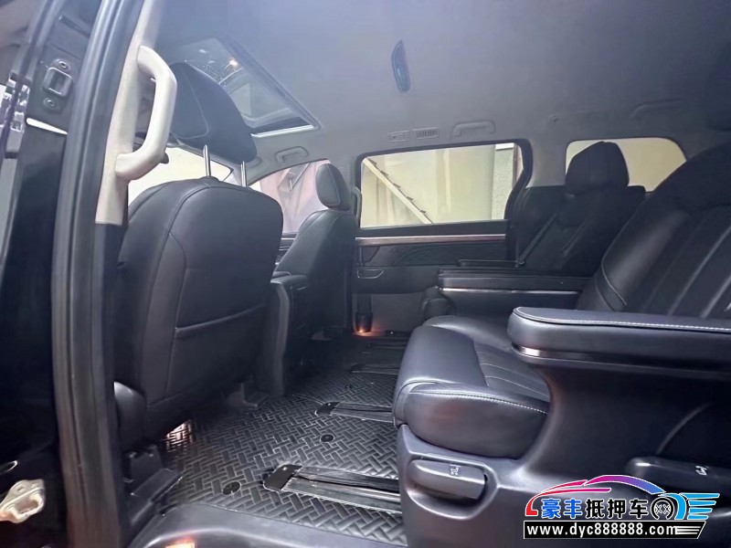 20年传祺M8轿车抵押车出售