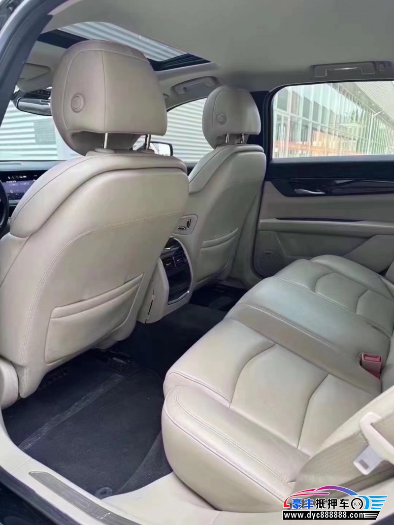 17年凯迪拉克CT6轿车抵押车出售