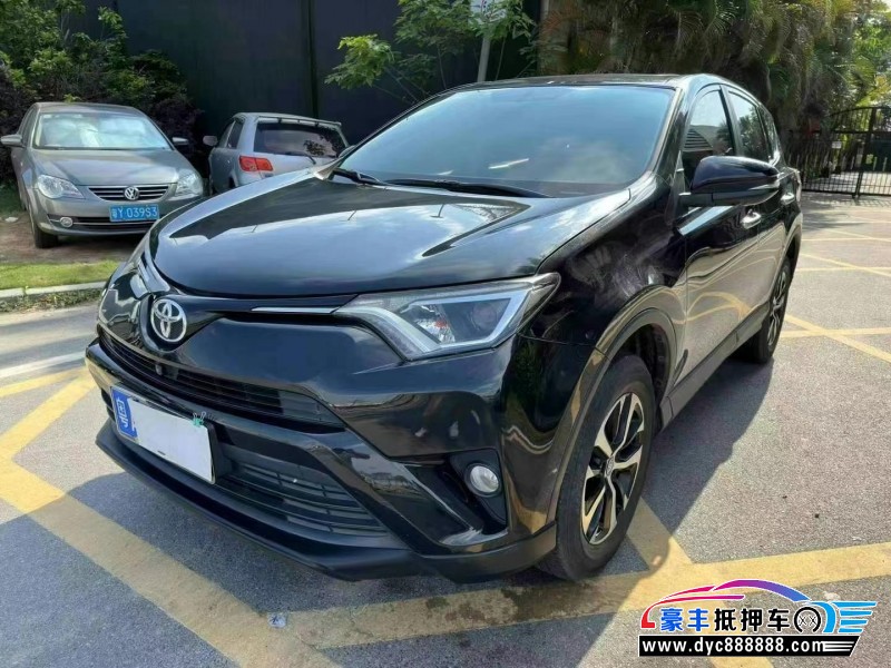 18年丰田RAV4荣放轿车抵押车出售