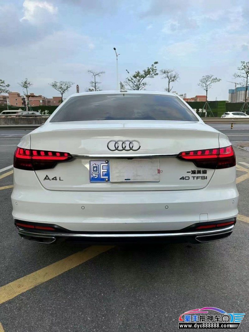 21年奥迪A4轿车抵押车出售