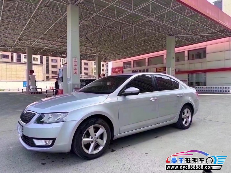 15年斯柯达明锐轿车抵押车出售