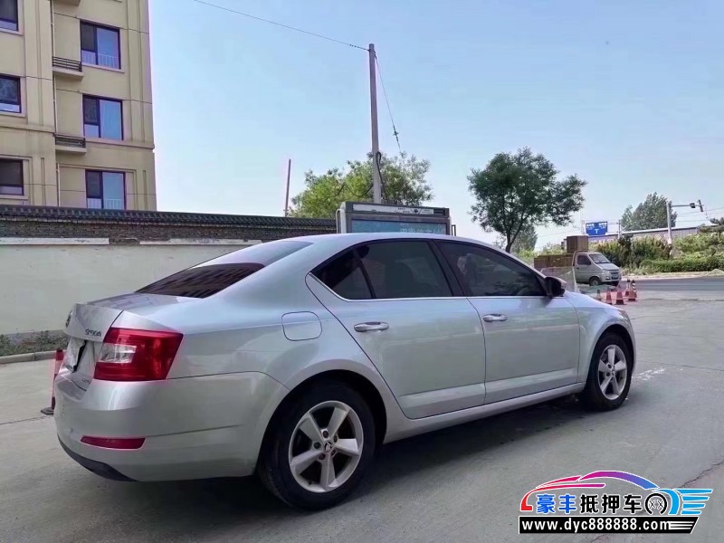 15年斯柯达明锐轿车抵押车出售