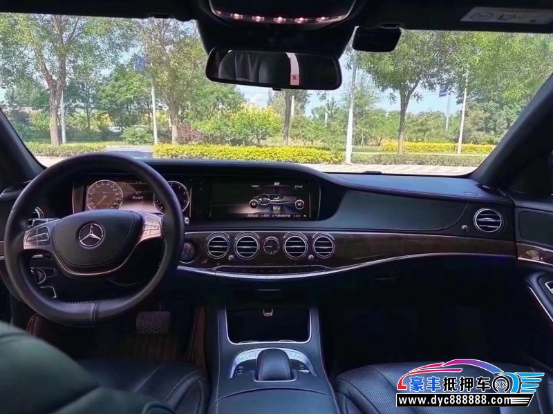 14年奔驰S轿车抵押车出售