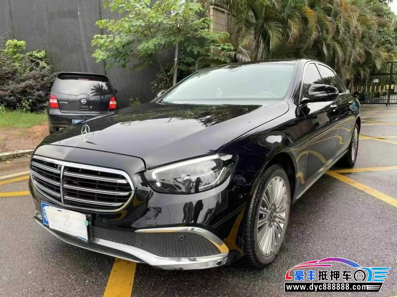 22年奔驰E轿车抵押车出售
