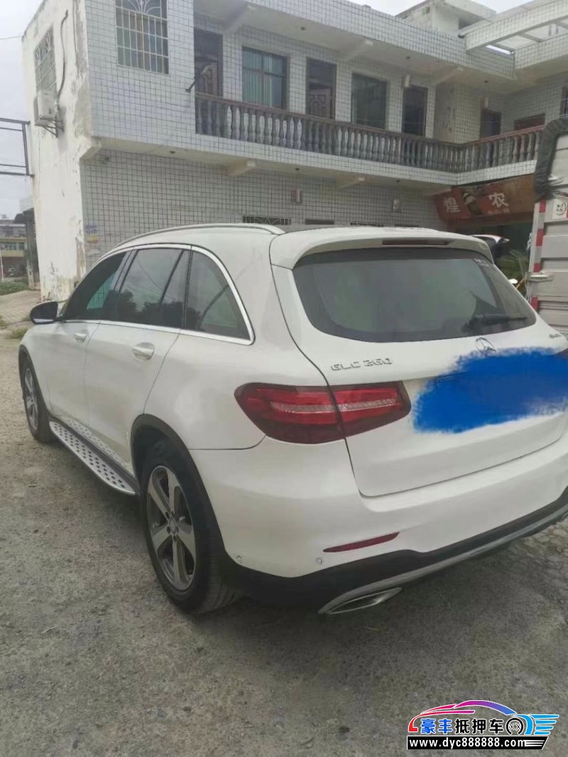 17年奔驰GLC轿车抵押车出售