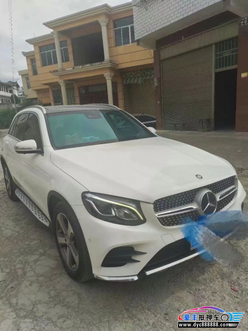 17年奔驰GLC轿车抵押车出售