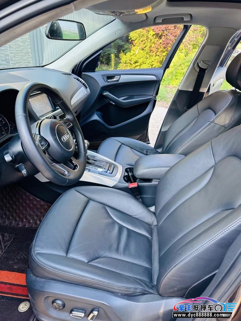 13年奥迪Q5轿车抵押车出售
