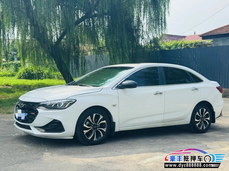 20年雪佛兰科鲁泽轿车抵押车出售