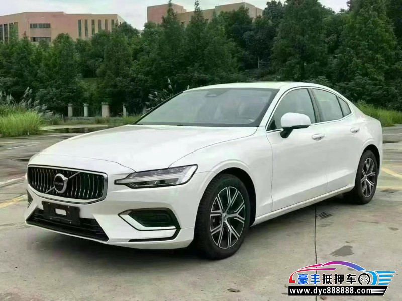24年沃尔沃S60轿车抵押车出售