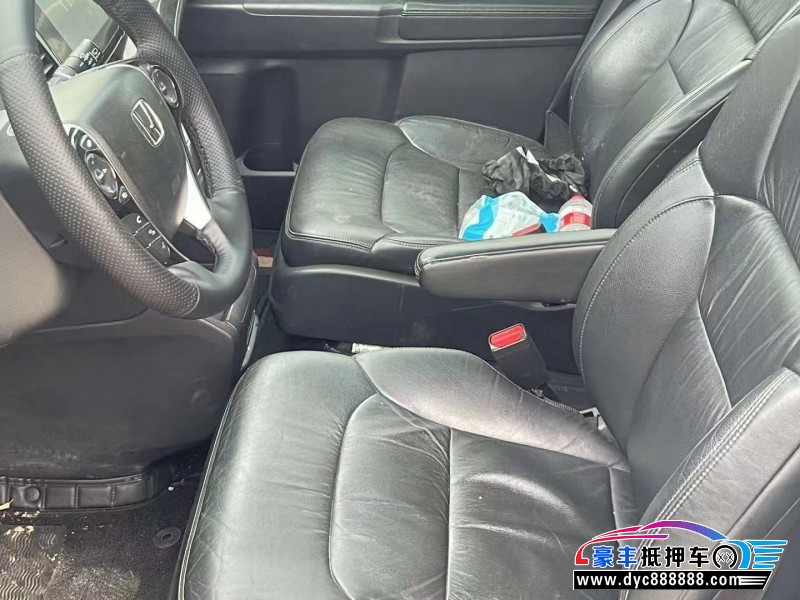 16年本田奥德赛轿车抵押车出售
