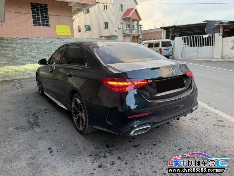 21年奔驰C轿车抵押车出售