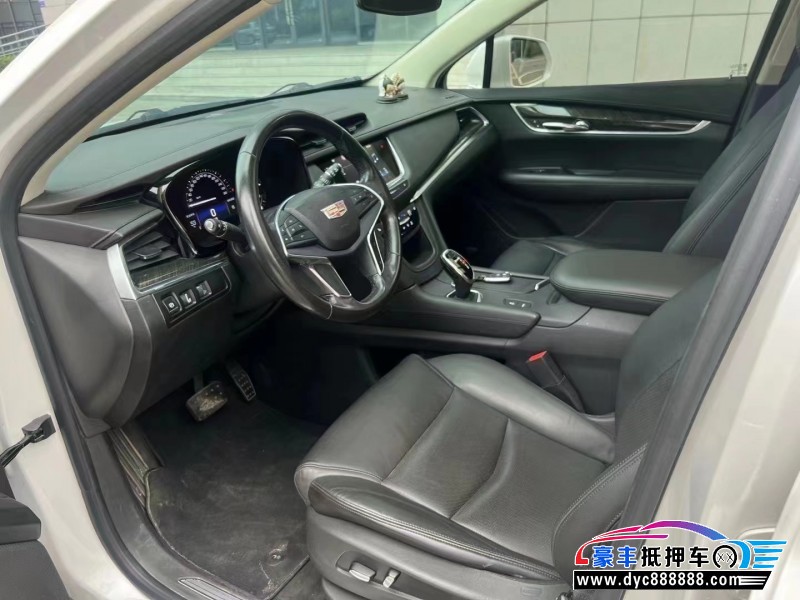 17年凯迪拉克XT5轿车抵押车出售
