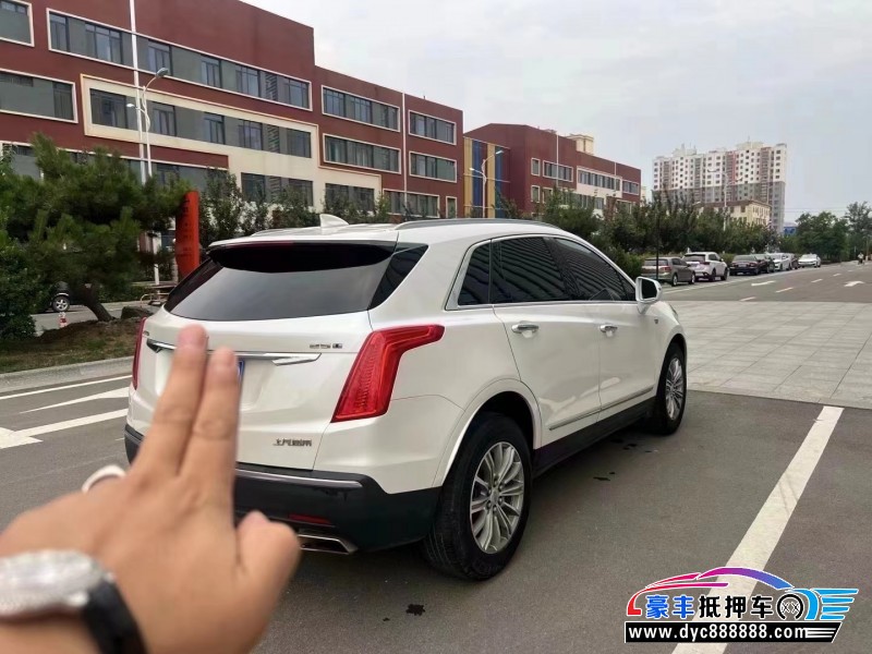 17年凯迪拉克XT5轿车抵押车出售