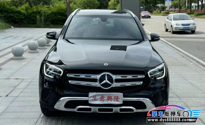 20年奔驰GLC轿车抵押车出售