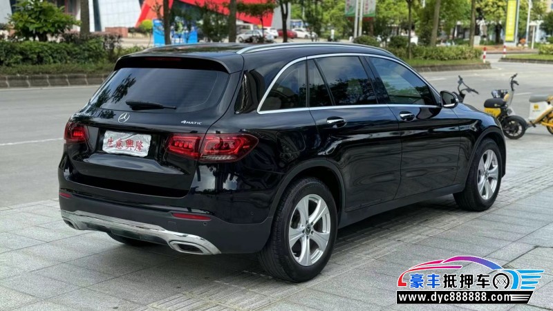 20年奔驰GLC轿车抵押车出售