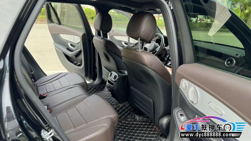 20年奔驰GLC轿车抵押车出售