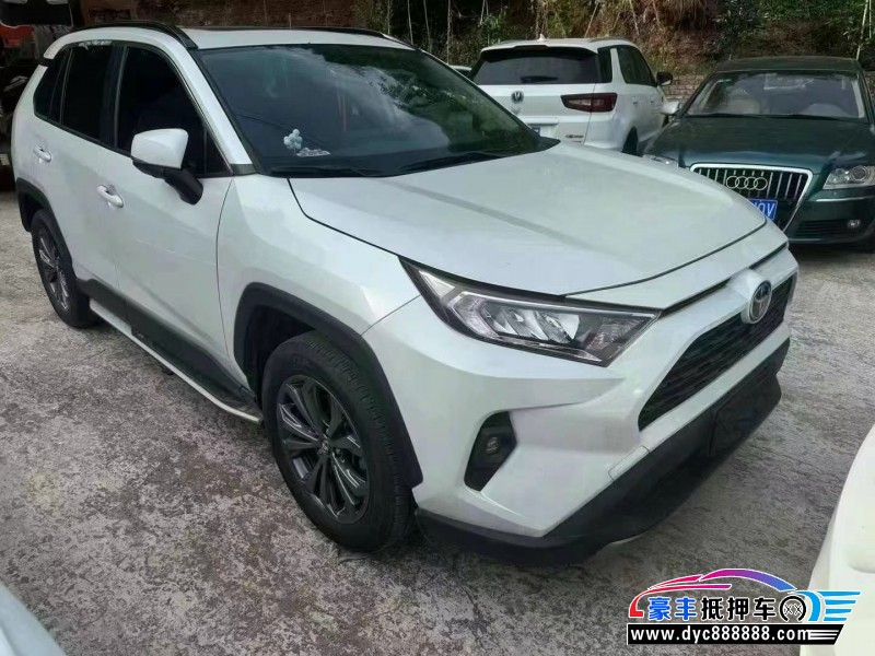 23年丰田RAV4轿车抵押车出售