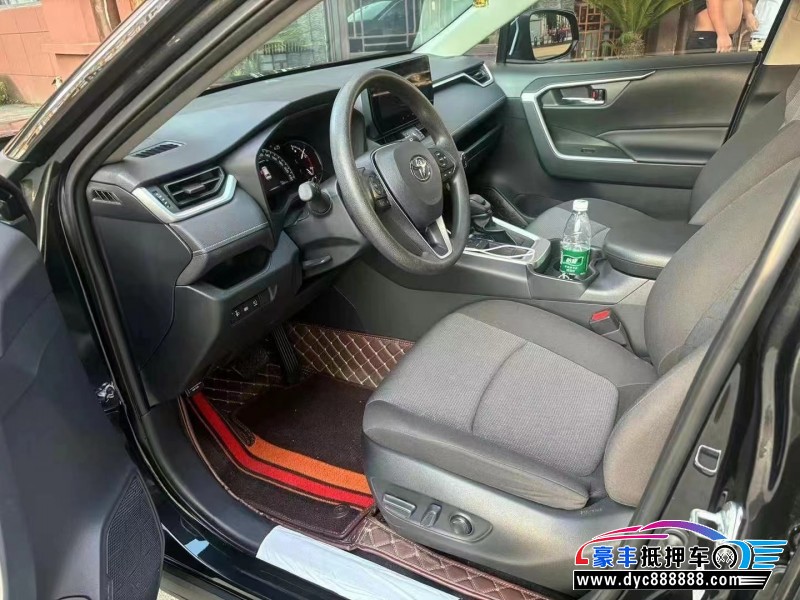 23年丰田RAV4SUV抵押车出售