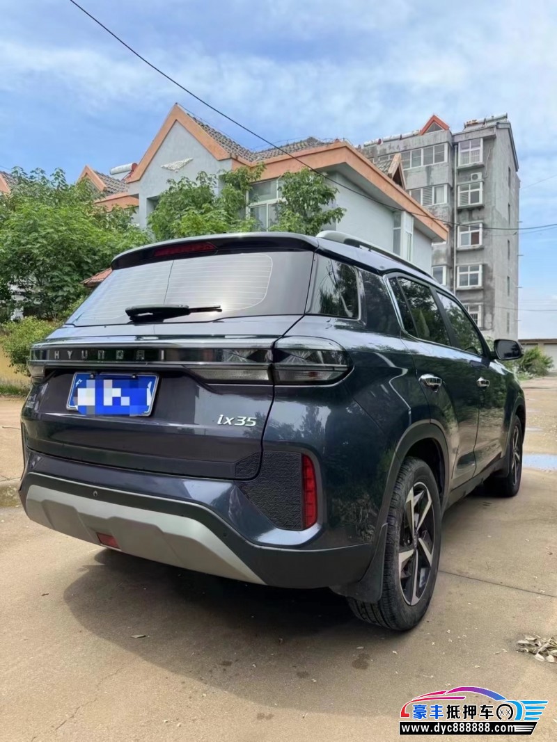 21年现代ix35轿车抵押车出售