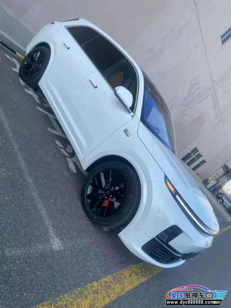 24年理想L7轿车抵押车出售