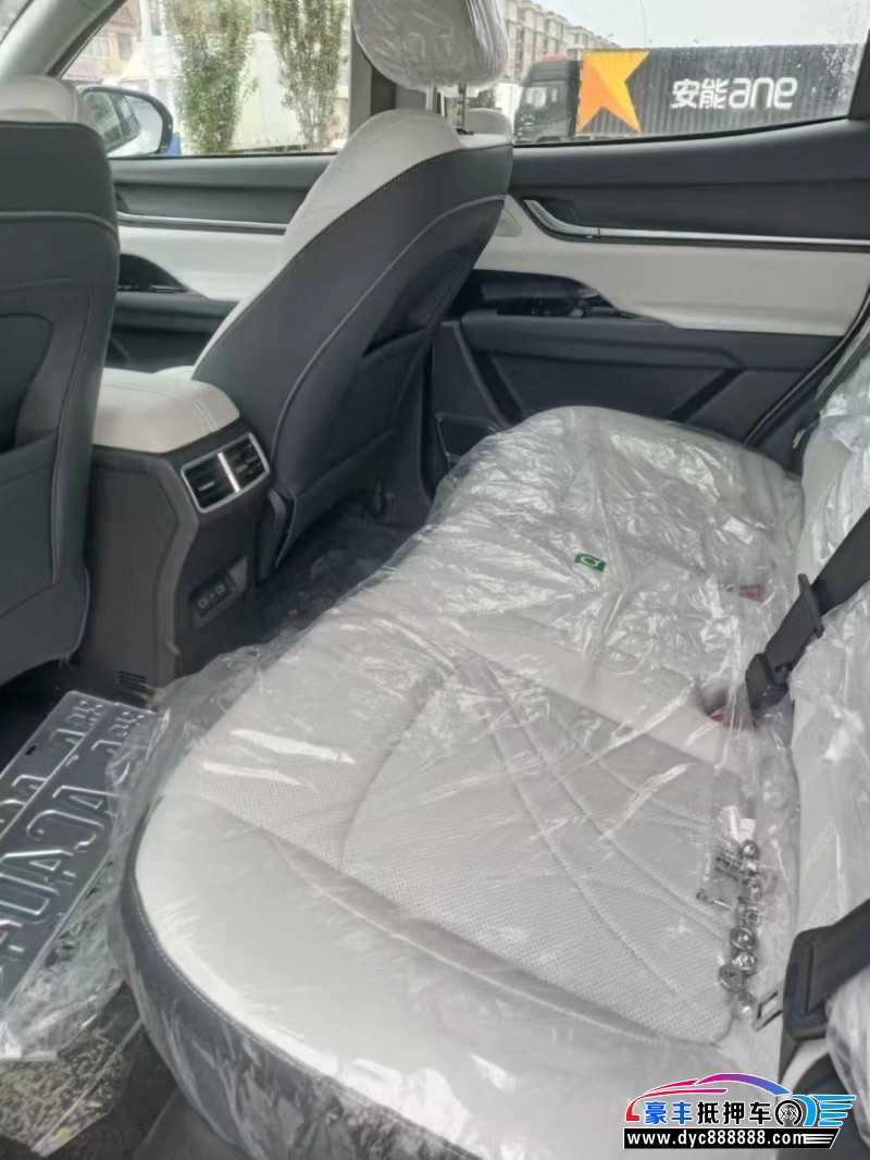 24年奇瑞舒享家轿车抵押车出售