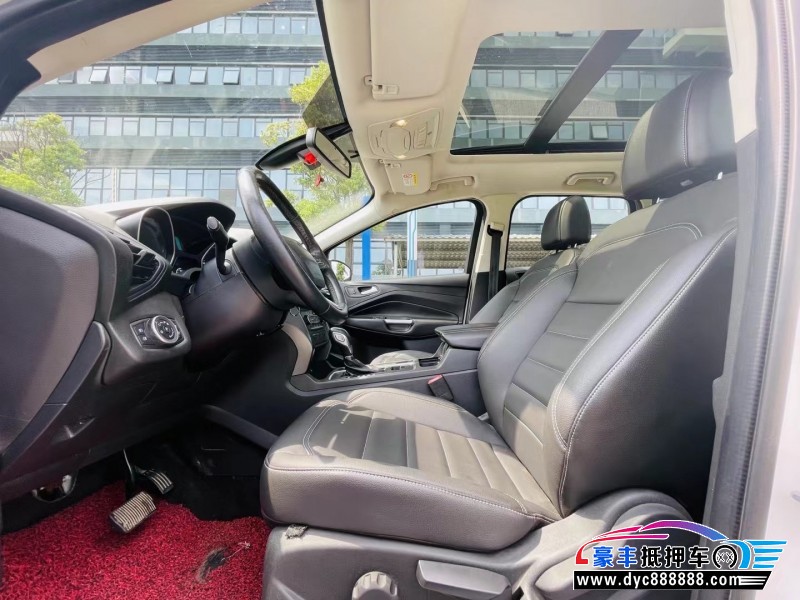 18年福特翼虎轿车抵押车出售