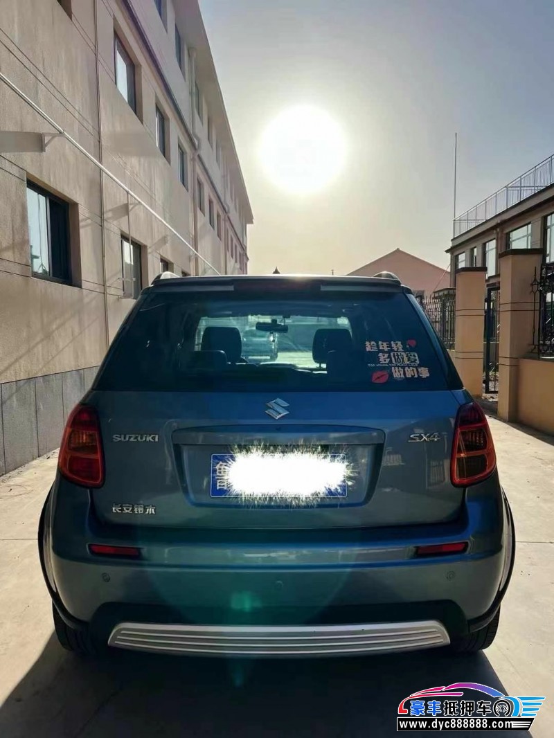 12年铃木天语 SX4轿车抵押车出售