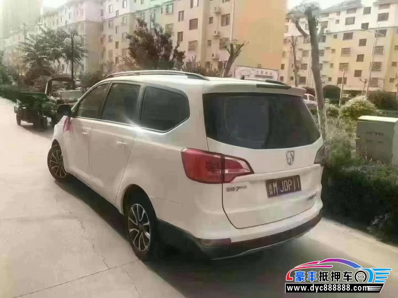 21年宝骏730轿车抵押车出售