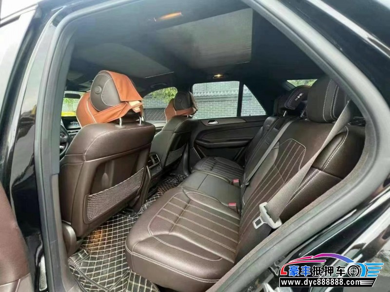 18年奔驰GLE轿车抵押车出售