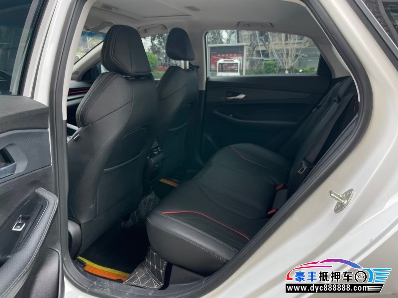 22年吉利缤瑞轿车抵押车出售