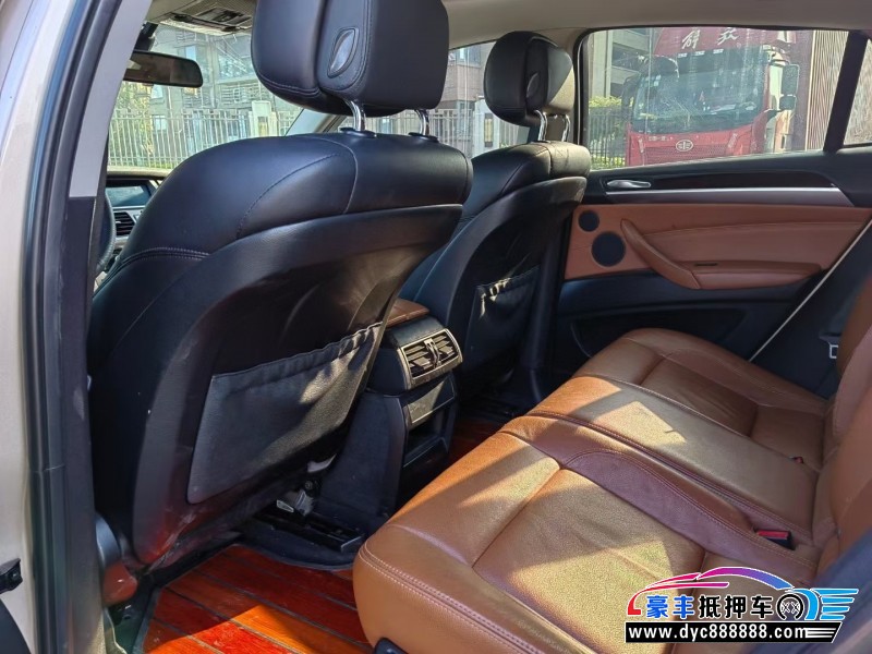 12年宝马X6轿车抵押车出售