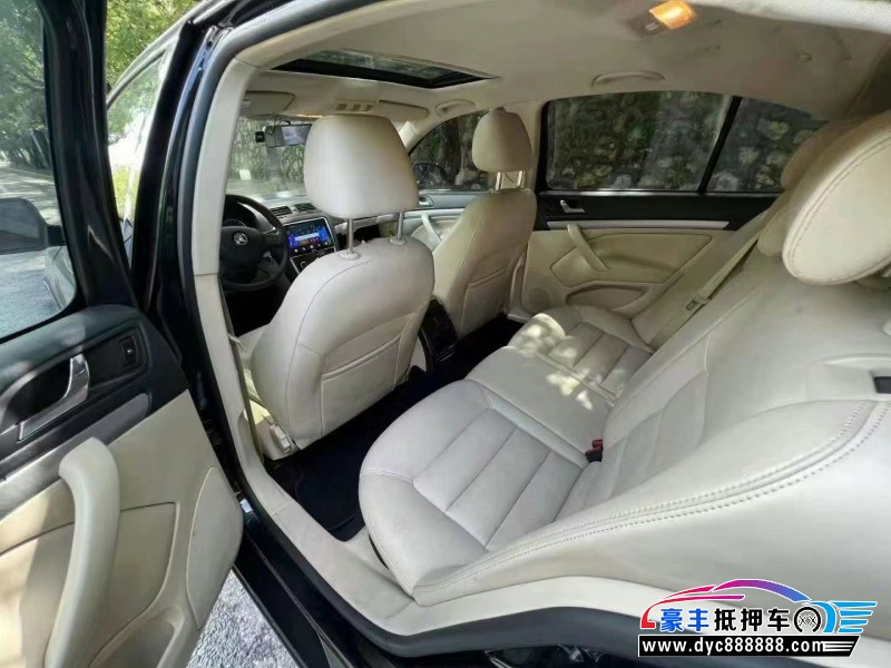 15年斯柯达明锐轿车抵押车出售