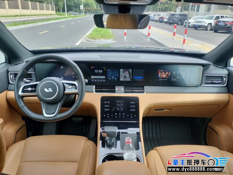 22年理想ONE轿车抵押车出售