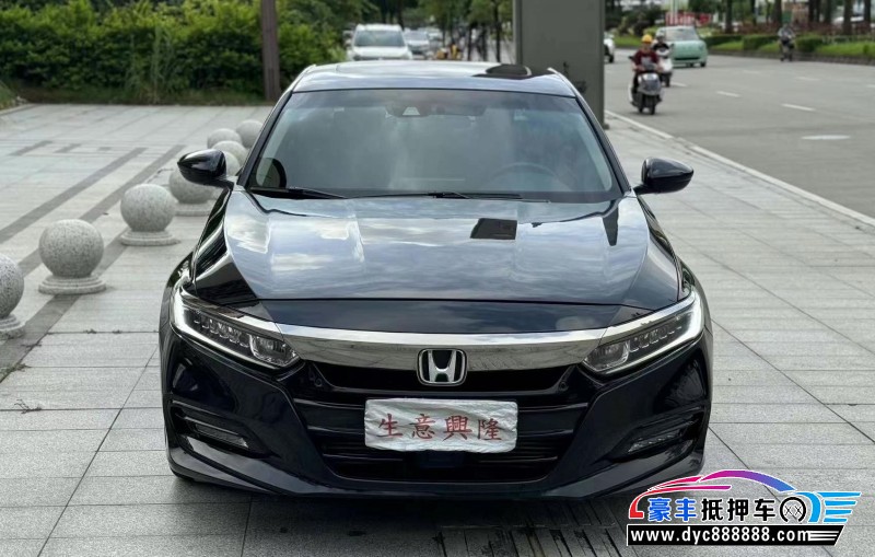 21年本田雅阁轿车抵押车出售