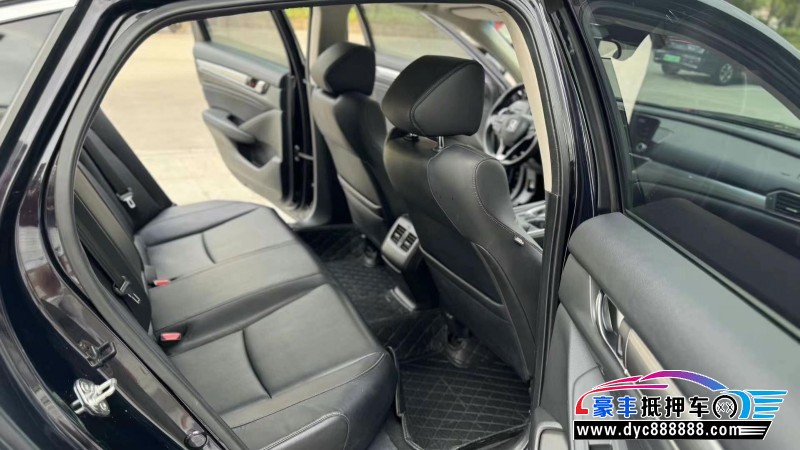 21年本田雅阁轿车抵押车出售