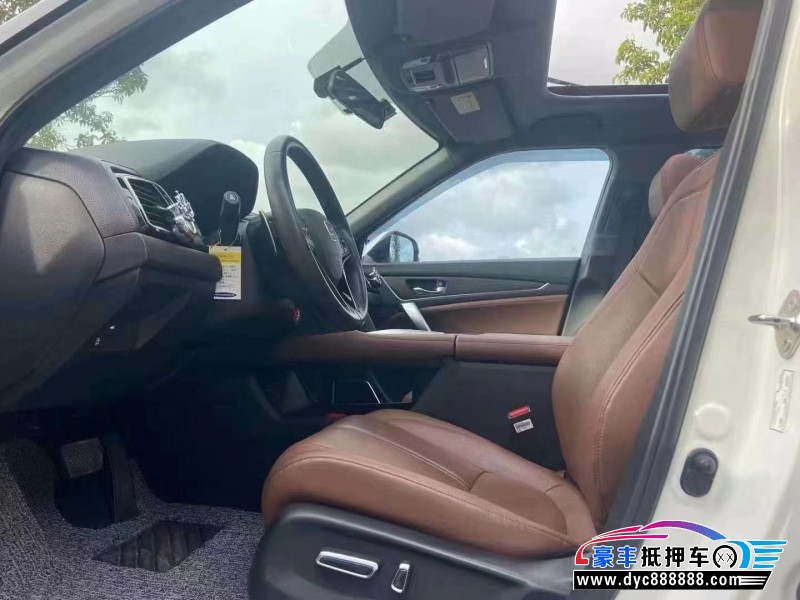 20年本田UR-V轿车抵押车出售