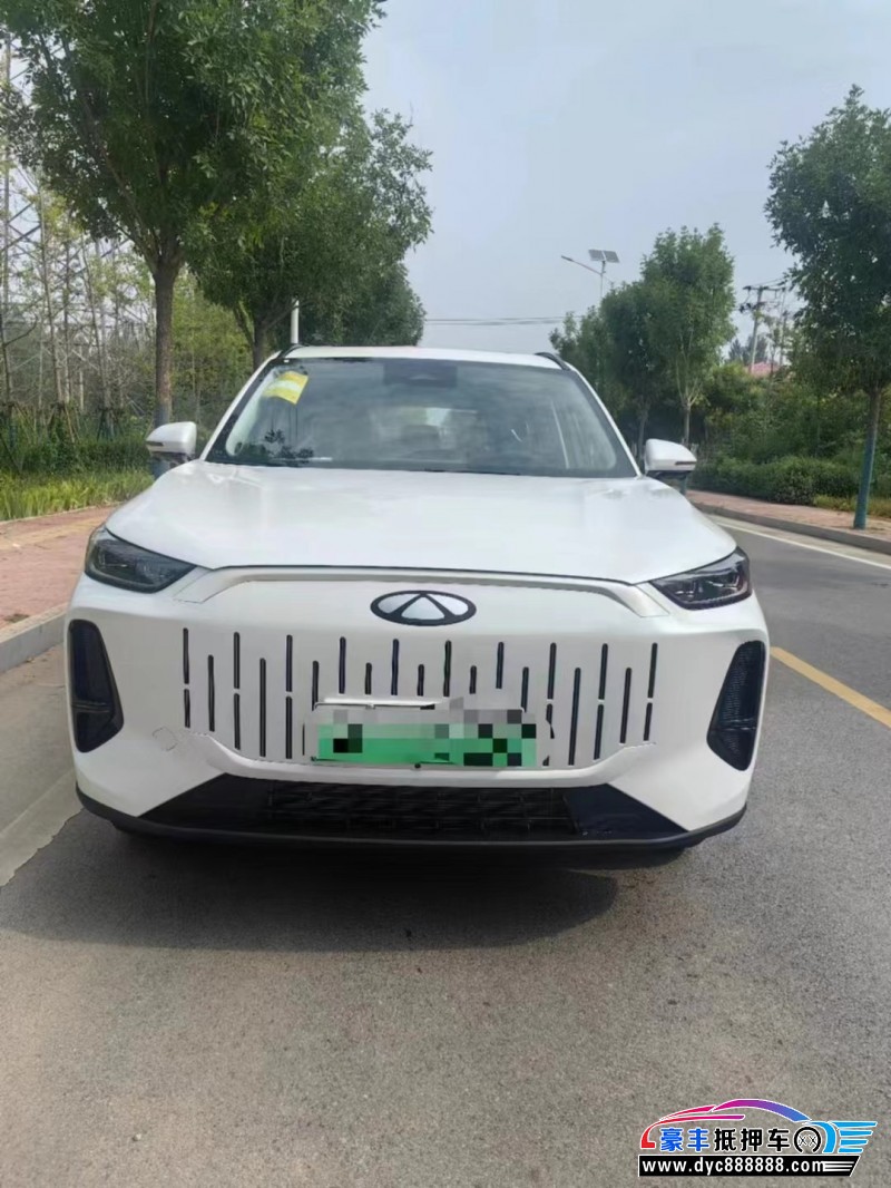 24年奇瑞风云轿车抵押车出售