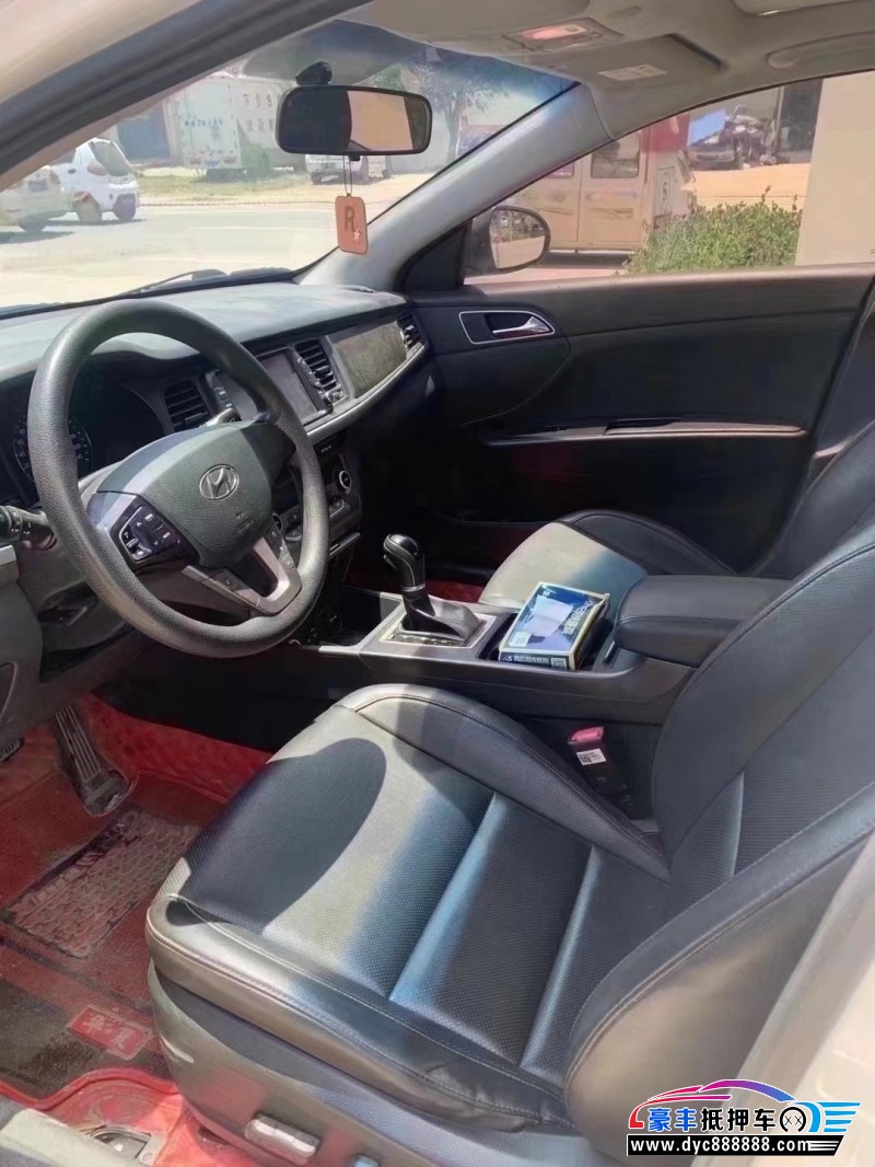 19年现代名图轿车抵押车出售